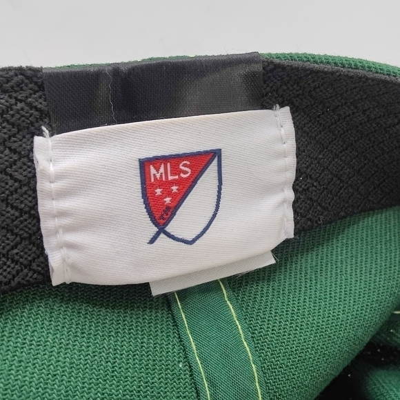 Portland Timbers MLS Hat Fitted Green and Yellow OS - Picture 9 of 11